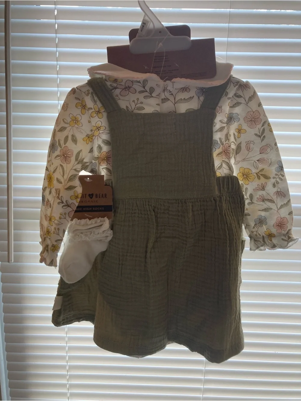 Rabbit & Bear Organic Girls 3-6M 4pc Green Dress Set Floral Shirt Headband Socks